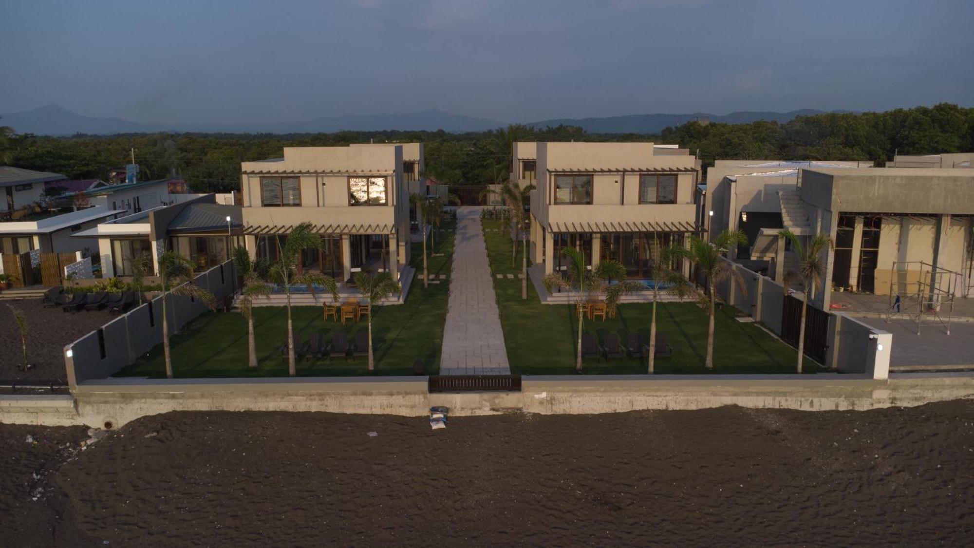 Araya Beach Casas Batangas Exteriör bild