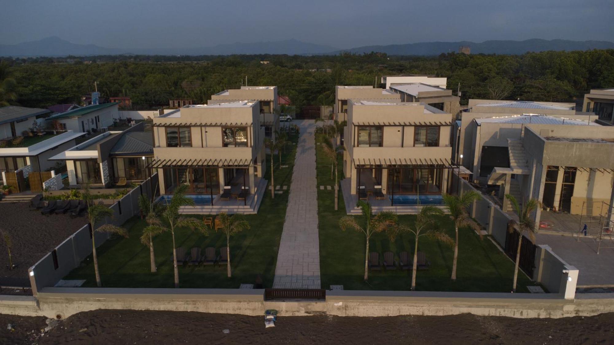 Araya Beach Casas Batangas Exteriör bild